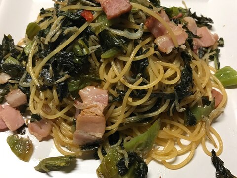 ベーコン高菜たっぷりパスタ